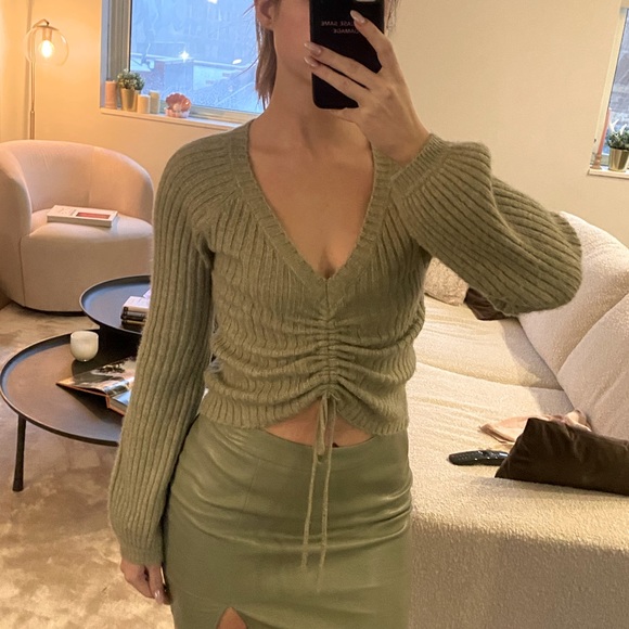 BB Dakota Steve Madden green sweater - Picture 1 of 4